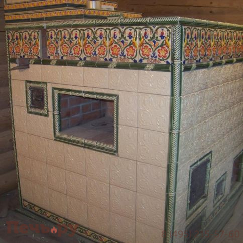 Кирпичная печь с кафелем и лежанкой, арт. 246747 фото